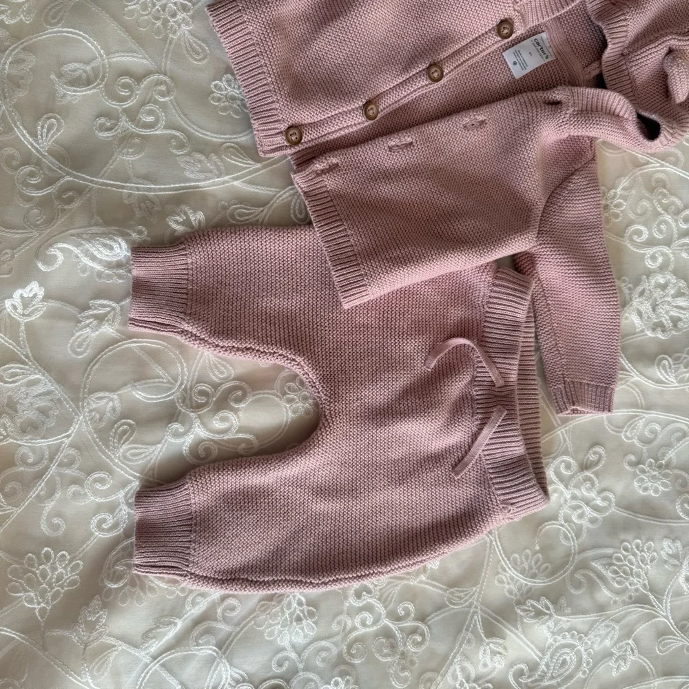 Carter's Cozy Pink Matching Set with Hooded Sweater size 6 months.